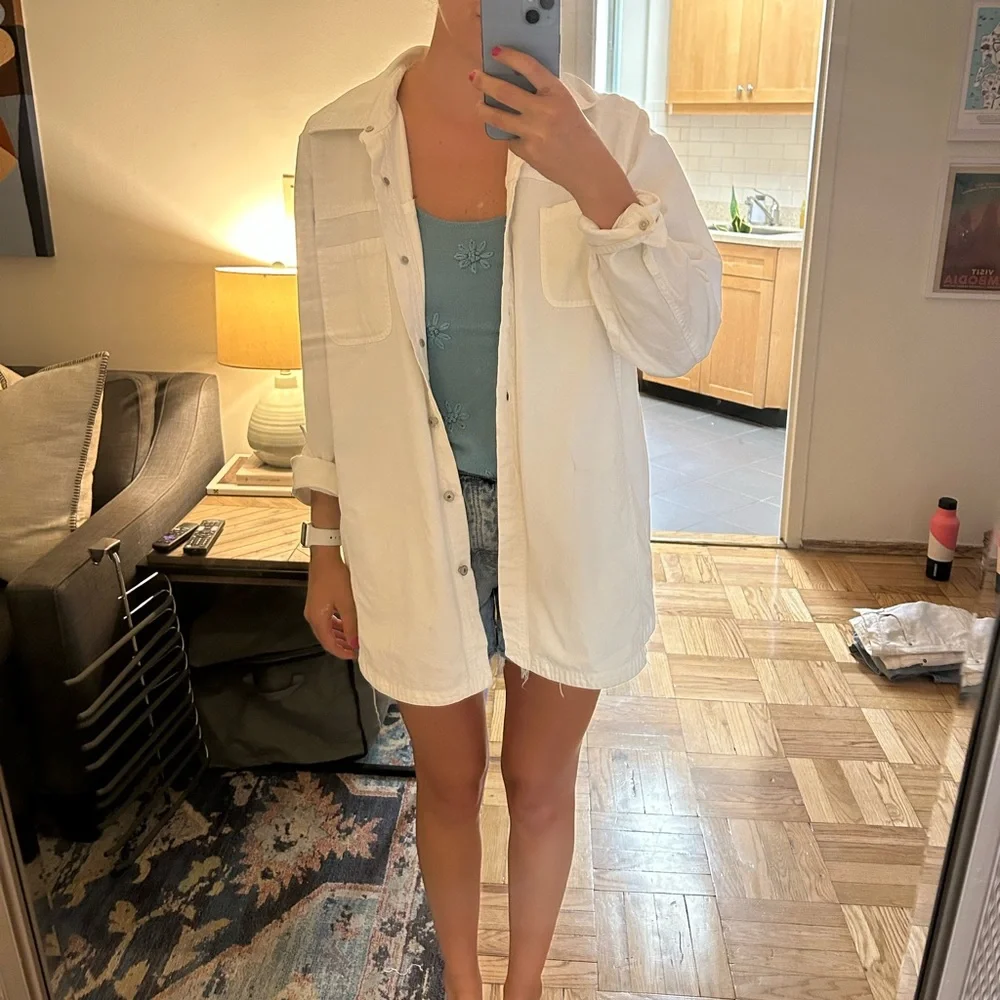 White jacket - Picture 1 of 1